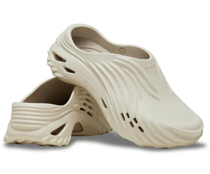Echo Wave Clogs