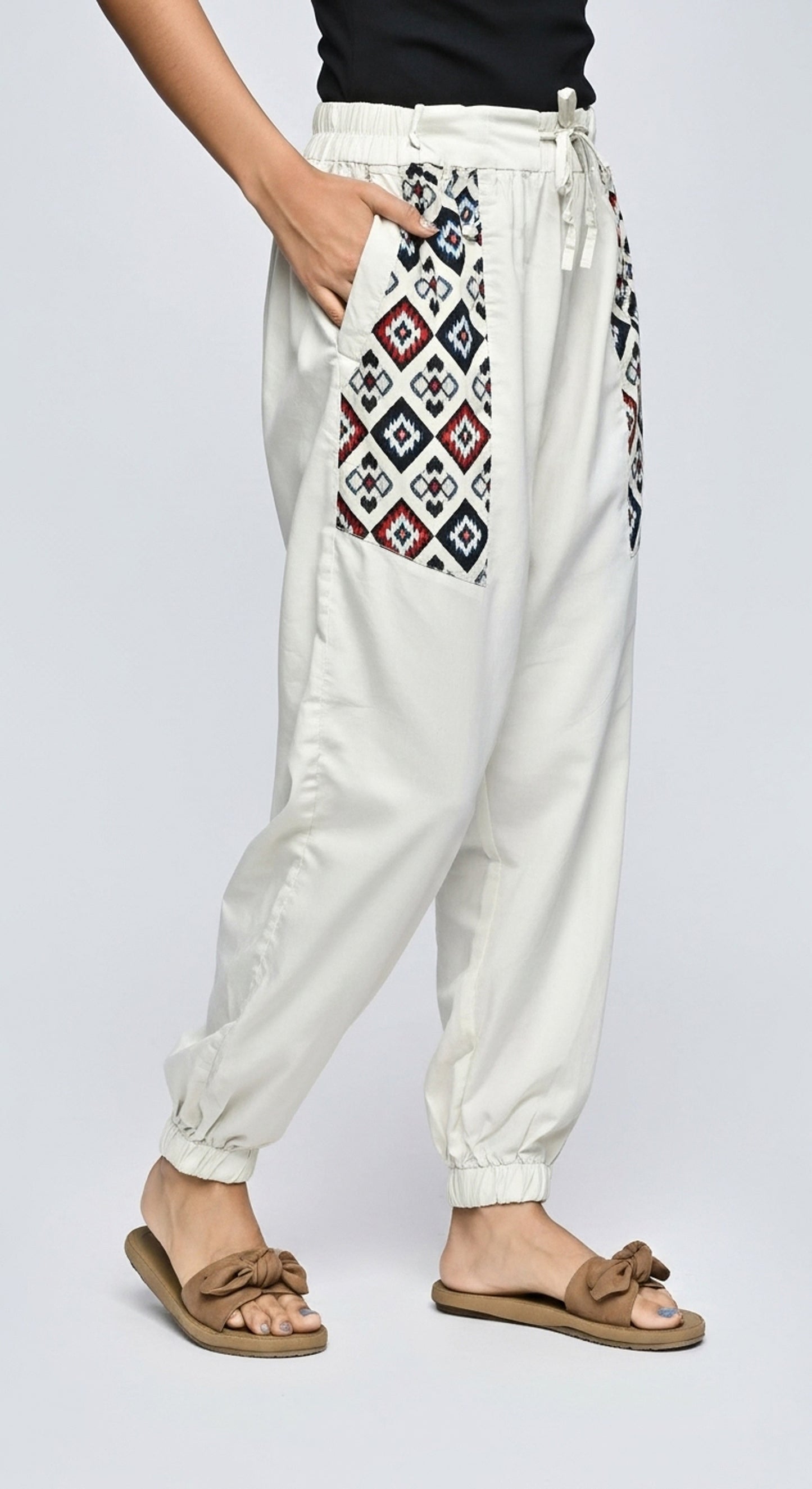 Casual Cotton Hopper Pants with Woven Pockets for Women