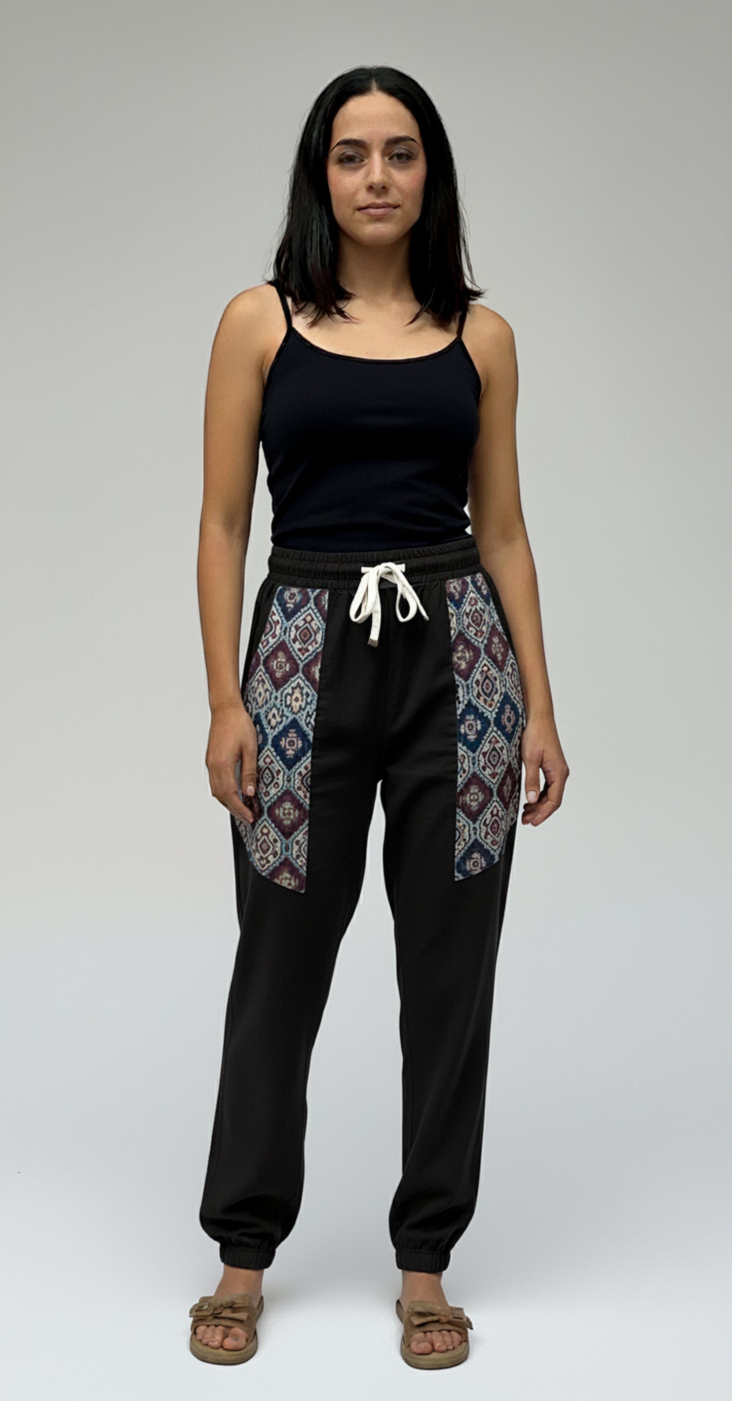 Casual Cotton Hopper Pants with Woven Pockets for Women