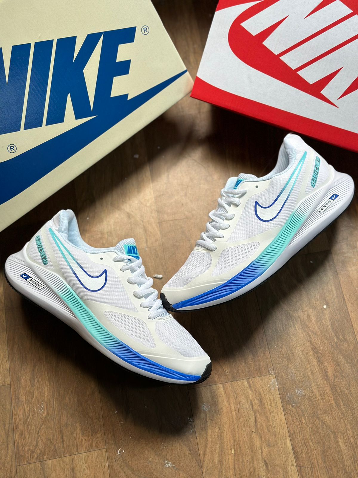 Nike Guide 10 Running Shoes White & Sky Blue Sneakers EU45 Air Force 1 Footwear Guide 10 Nike Running Shoes Sneakers