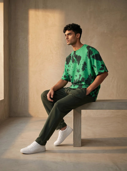 Entimessi Athleisure Set – Acid Green & Onyx Tie-Dye Oversized Tee + Bottle Green Jogger | Unisex Combo Athleisure Set 260 GSM Acid Green Athleisure Set Bundle Co-ord Co-ord Set Combo Cotton Entimessi Green & Black Loungewear Set Made in India Made to Order Matching Set Men new Oversized Streetwear Tee and Jogger Set Tee and Joggers Tie Dye Tie-Dye Set Tracksuit Set Unisex Women